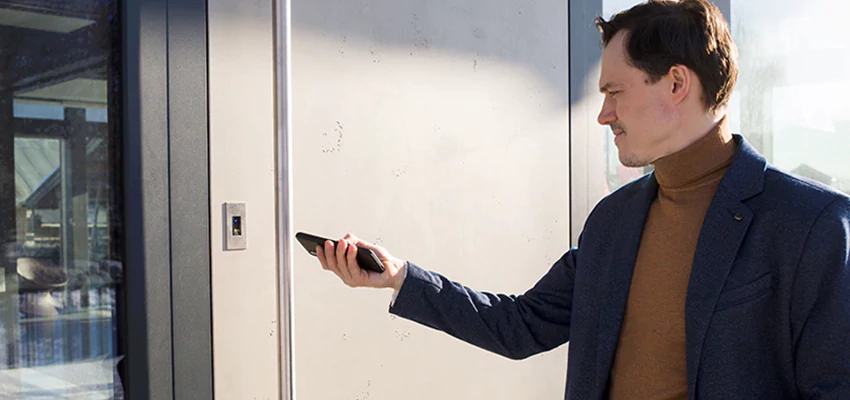 Wireless Digital Door Locks Repair And Installation in Old Fig Garden, CA