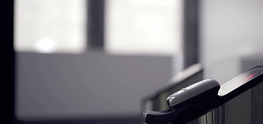 Commercial Automatic Door Locks Repair in Old Fig Garden, CA