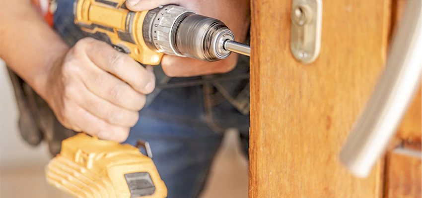 Emergency A1 Locksmith Services in Old Fig Garden, California