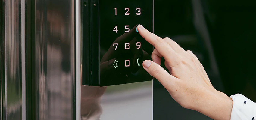 Property Management Locksmith For Lock Installation in Old Fig Garden, CA