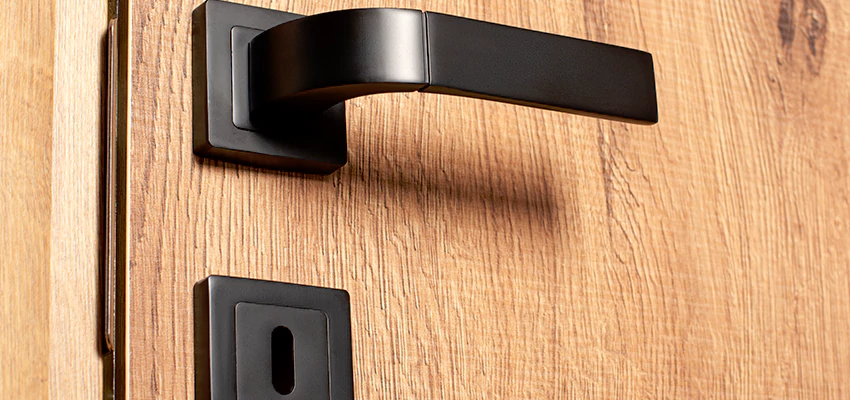 Weekend Lockout Assistance Troubleshooting in Old Fig Garden, California