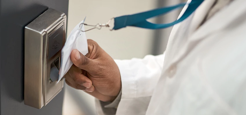 Commercial Locksmith For Rekey in Old Fig Garden, CA