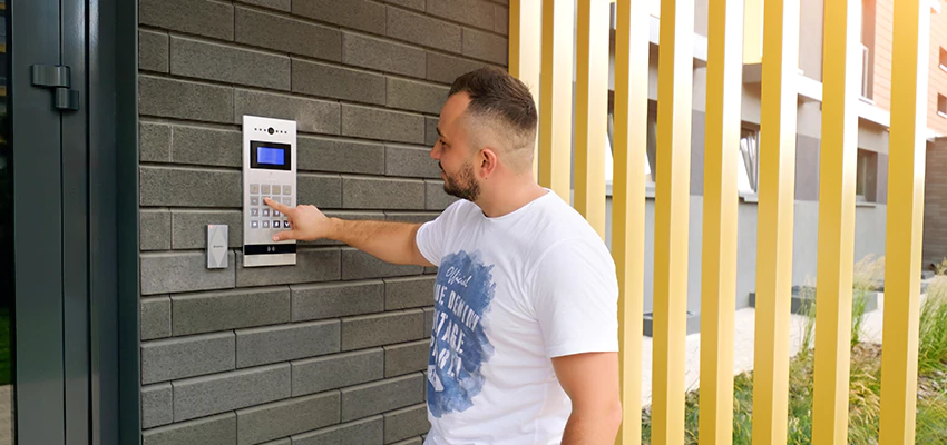 Locksmith Company For Smart Lock System Installation in Old Fig Garden, California